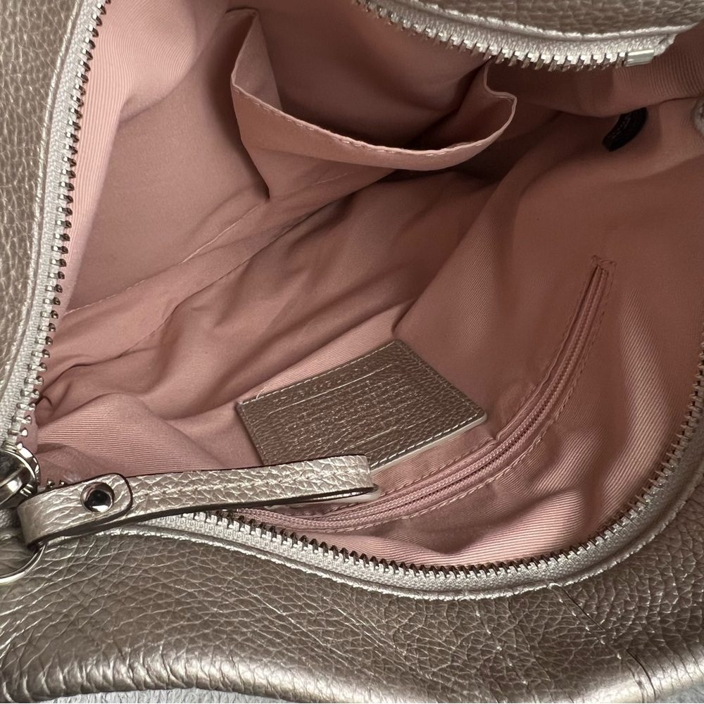 Coach Chain Duffle F19722 Pebbled Leather Crossbody Shoulder Bag Purse Metallic - Picture 9 of 9